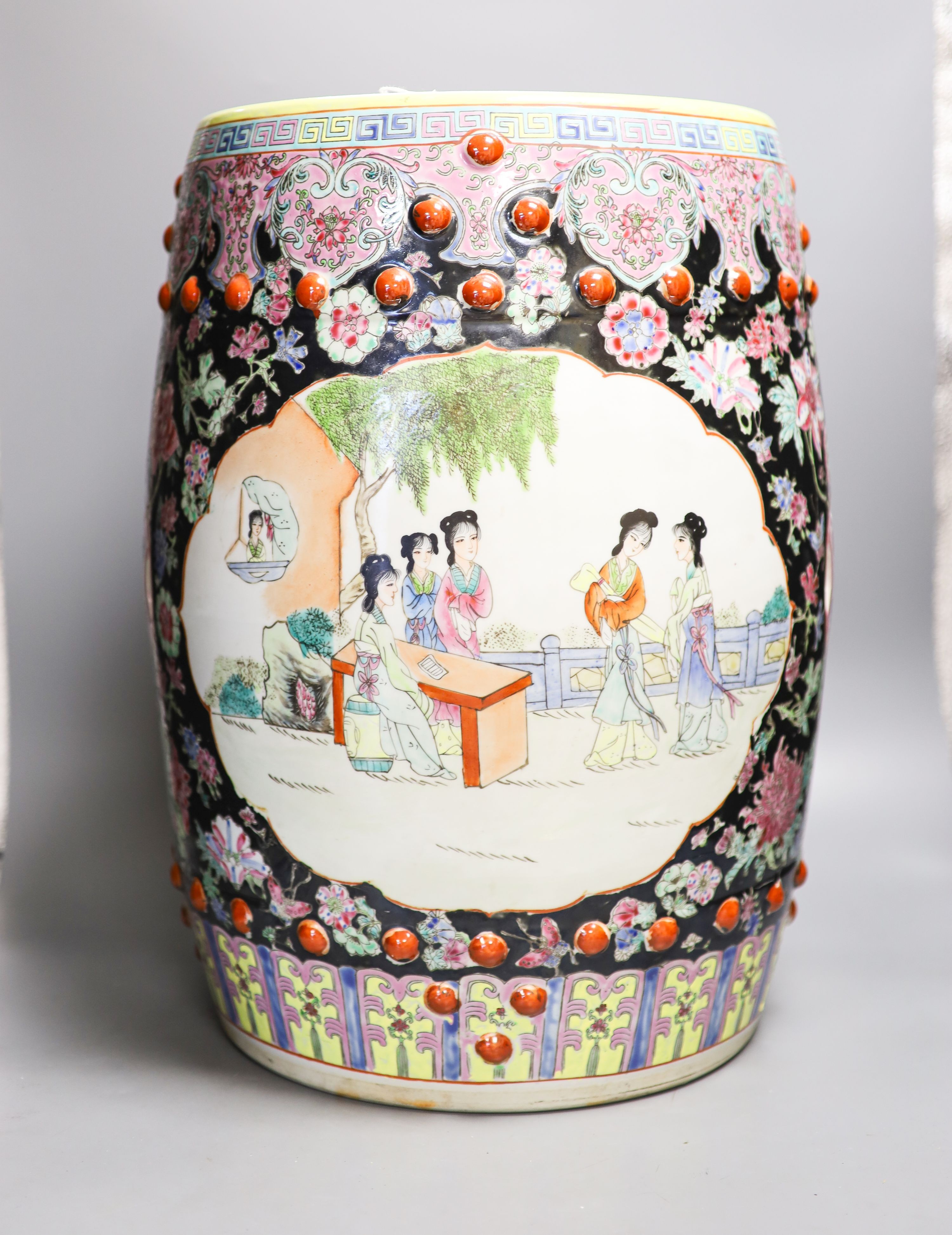 A Chinese famille rose porcelain garden seat 47cm